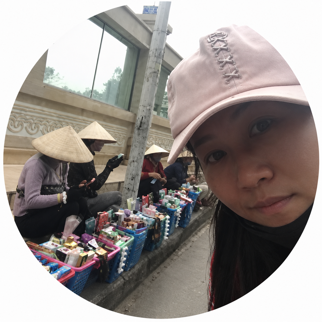 Yanhong